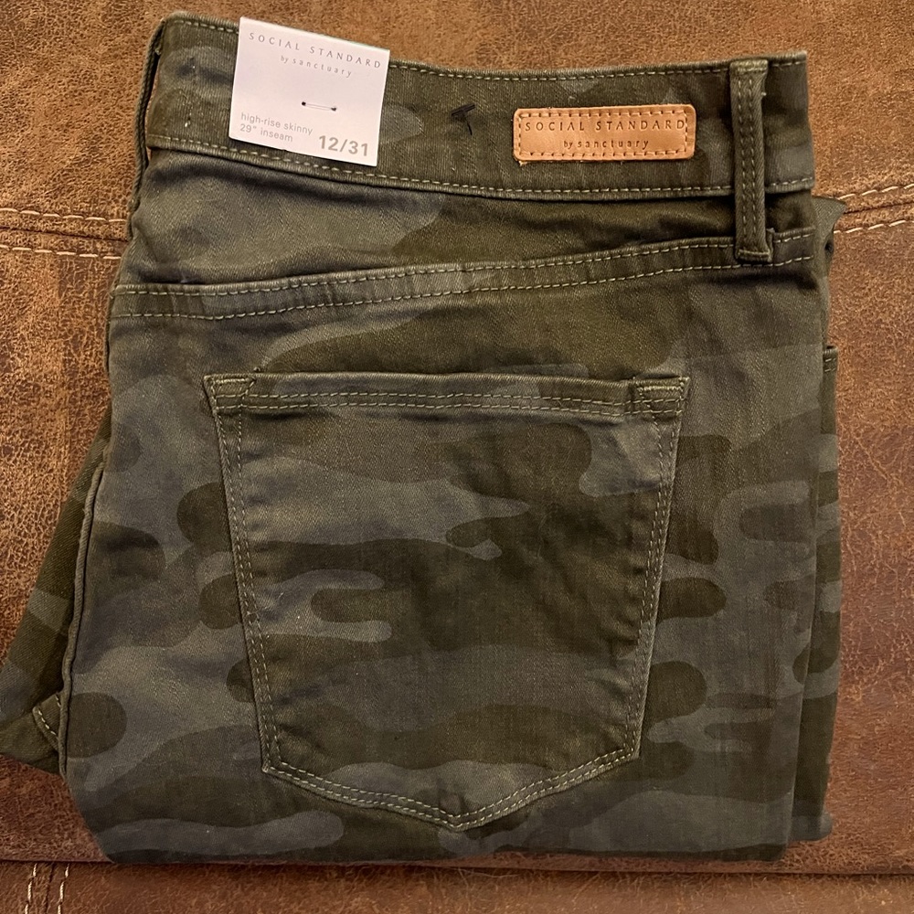 COPY - Camo High Rise Skinny Camo Jeans